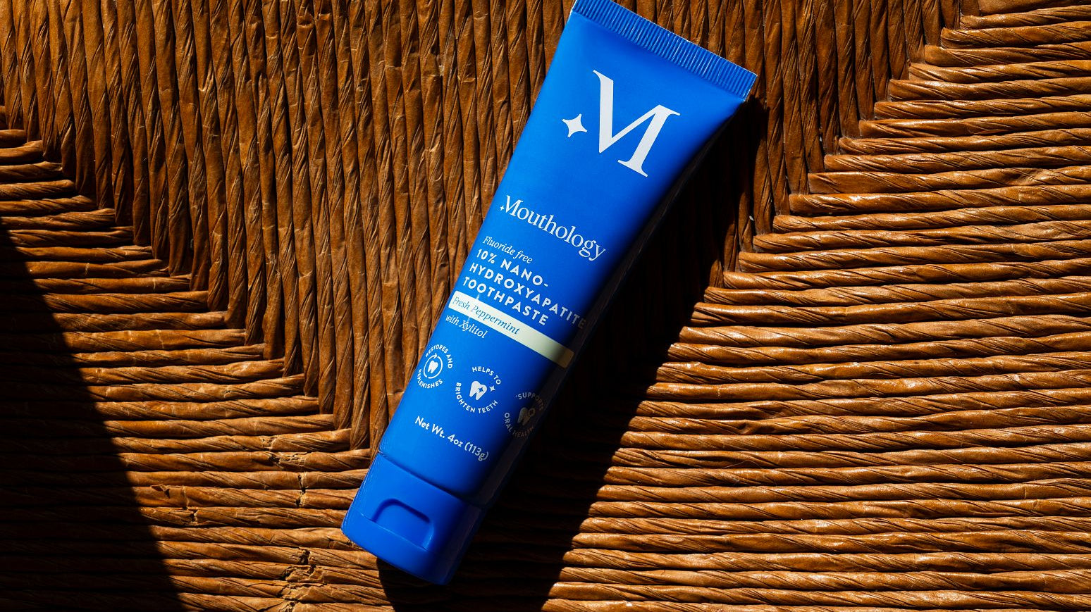 Understanding Toothpaste Ingredients: Benefits, Risks, and Safe Choices for Your Smile