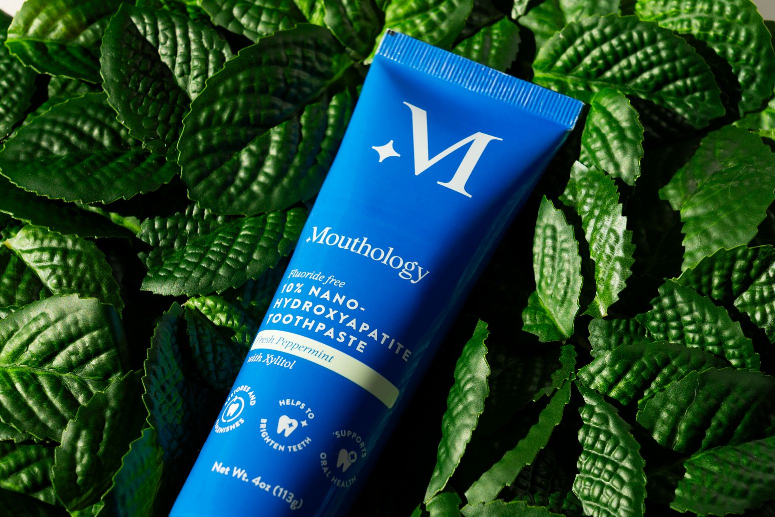 Why You Should Switch to Non-Toxic Toothpaste: Health Benefits and Eco-Friendly Choices