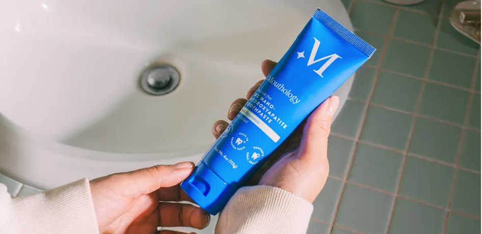 Davids Toothpaste and Mouthology Toothpaste: Which One is Best for Your Oral Care?